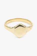 Load image into Gallery viewer, Odette Hex Signet Ring