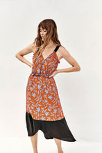 Load image into Gallery viewer, Kirstie Midi Dress