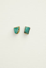 Load image into Gallery viewer, Leslie Francesca Raw Crystal Studs
