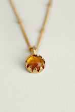Load image into Gallery viewer, Merewif Moon Ray Necklace