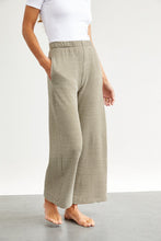 Load image into Gallery viewer, Olya Scallop Knit Pants
