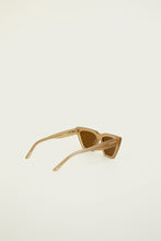 Load image into Gallery viewer, Carla Colour Modan Sunglasses
