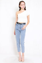 Load image into Gallery viewer, Belted Denim Jeans (Faded Blue)
