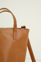 Load image into Gallery viewer, Nimes Barracas Handbag
