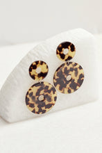 Load image into Gallery viewer, Après Ski Scabiosa Earrings
