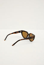 Load image into Gallery viewer, Carla Colour Stella Sunglasses
