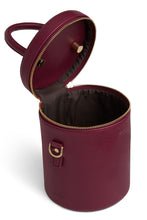 Load image into Gallery viewer, Matt &amp; Nat Dov Bag
